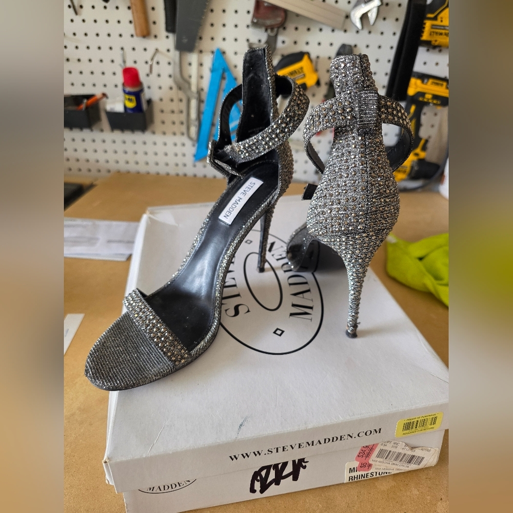 Steve Madden Glittering Silver Heels